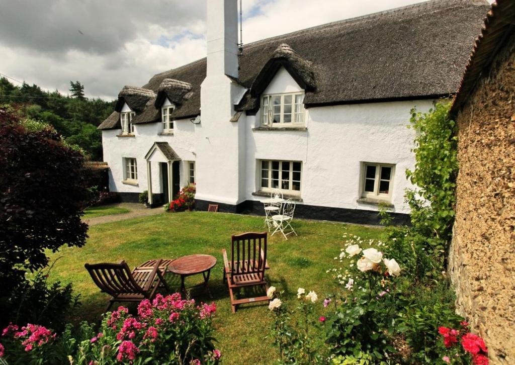 Brook Farmhouse Tedburn Exterior photo